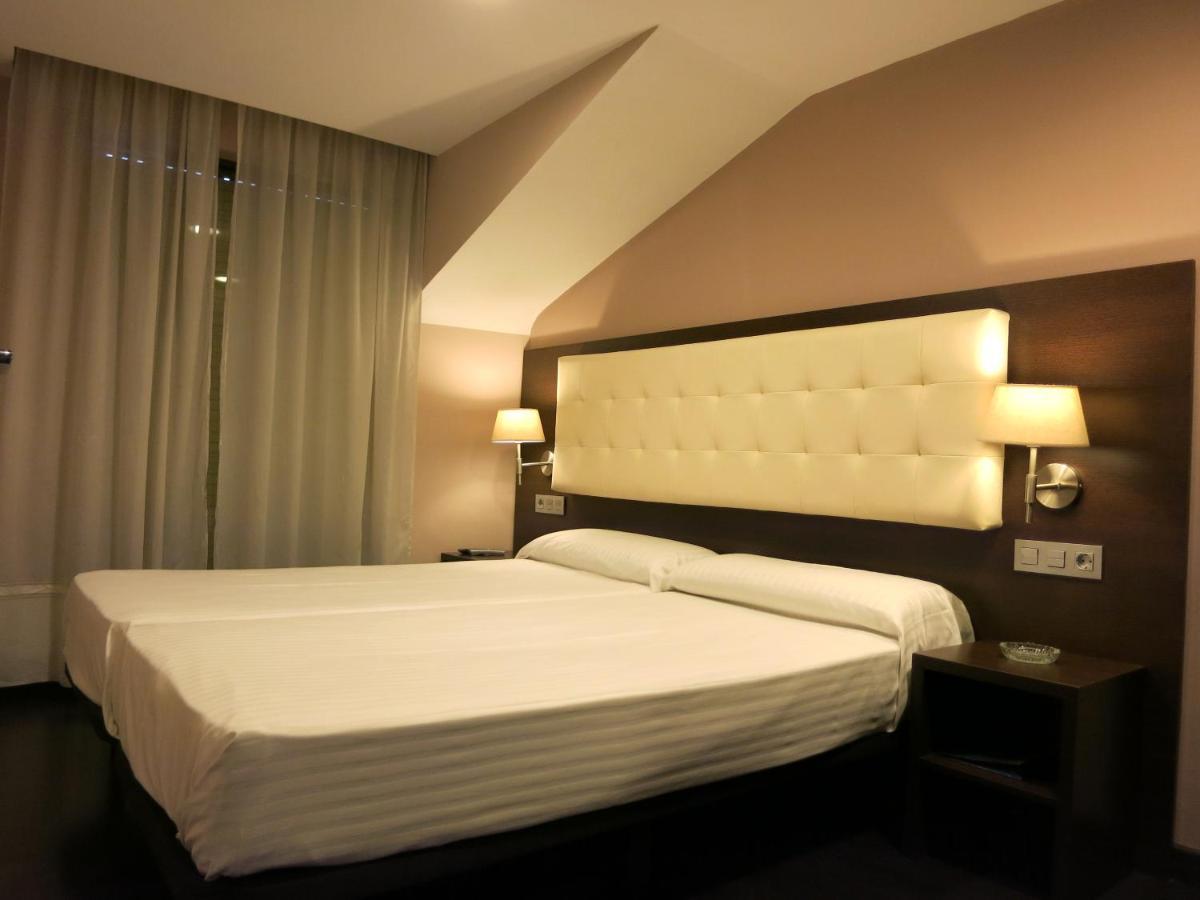 Apartamentos Boutique Catedral Вальядолид Экстерьер фото