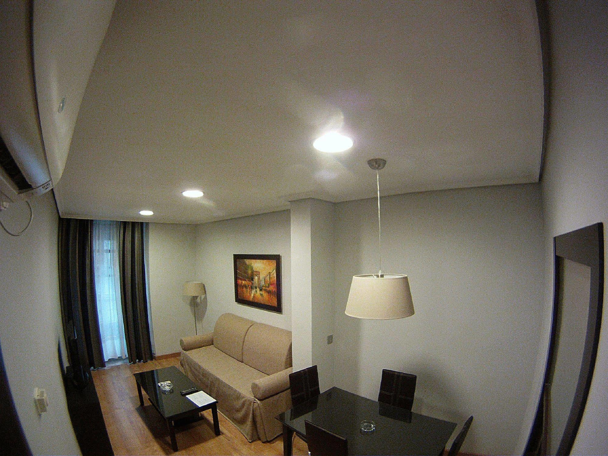 Apartamentos Boutique Catedral Вальядолид Экстерьер фото